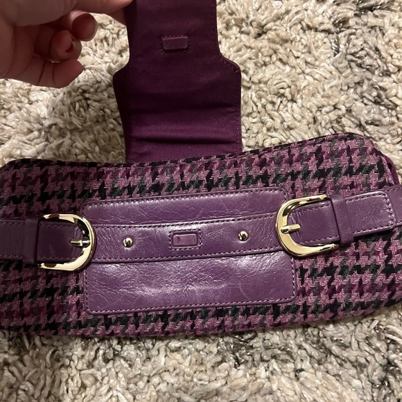 Vintage Banana Republic clutch with magnetic closure - Picture 3 of 8